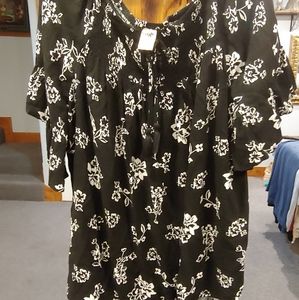 Women's plus size top W#137